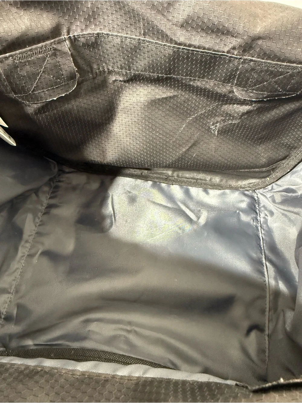 Adidas Defender 3 Medium Duffel Durable Athletic Sports Gym Travel Bag